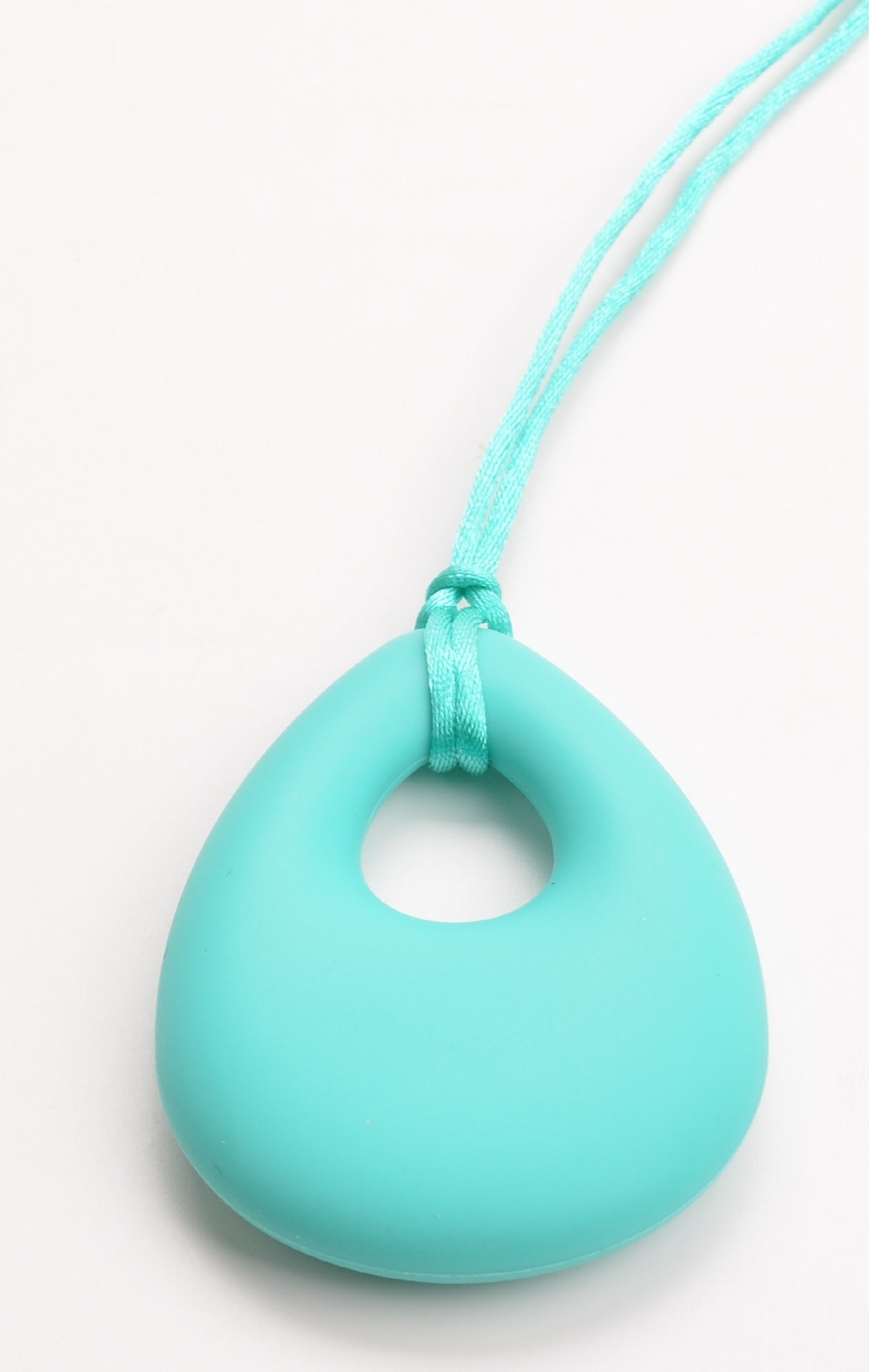 MaberryTech Direct Sensory Chew Necklace for Kids and Adults, Shark India |  Ubuy